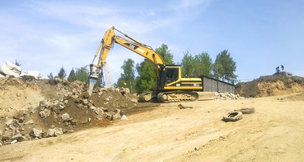 Zemní práce Děčín - výkopové práce, bagrování, úpravy terénu, demolice